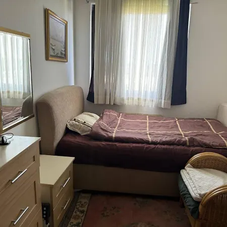 15 Minutes To Stadium By Walking Hotel *