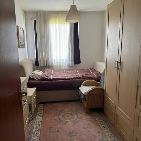 فندق 15 Minutes To Stadium By Walking كولونيا